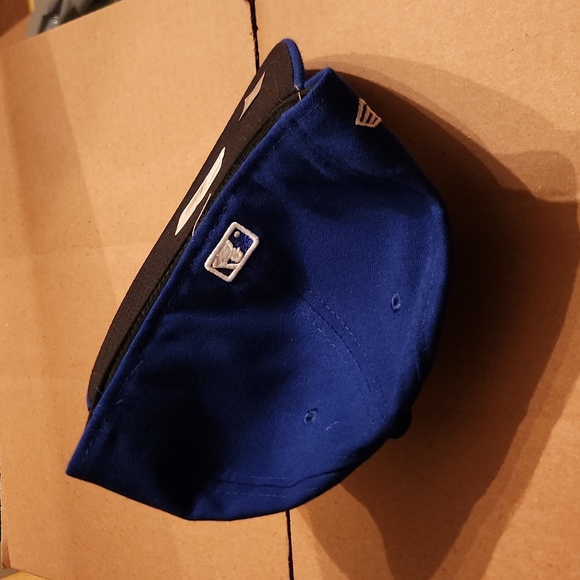 New Era Blue Jays cap - Picture 2 of 4
